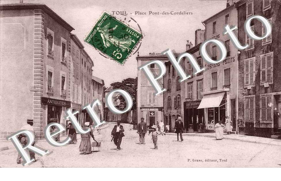 PLACE PONT DES CORDELIERS