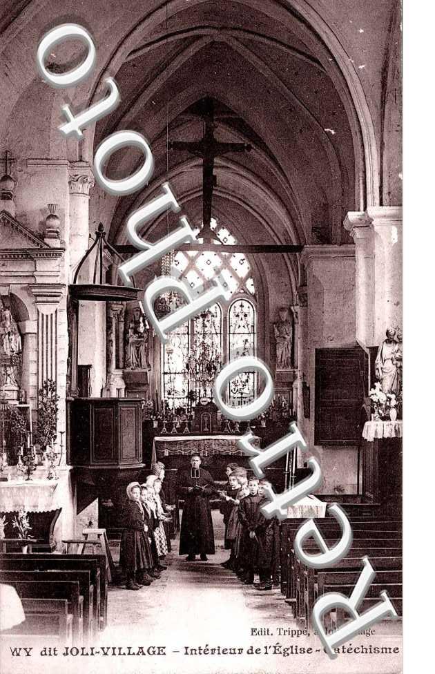 INTERIEUR DE L'EGLISE