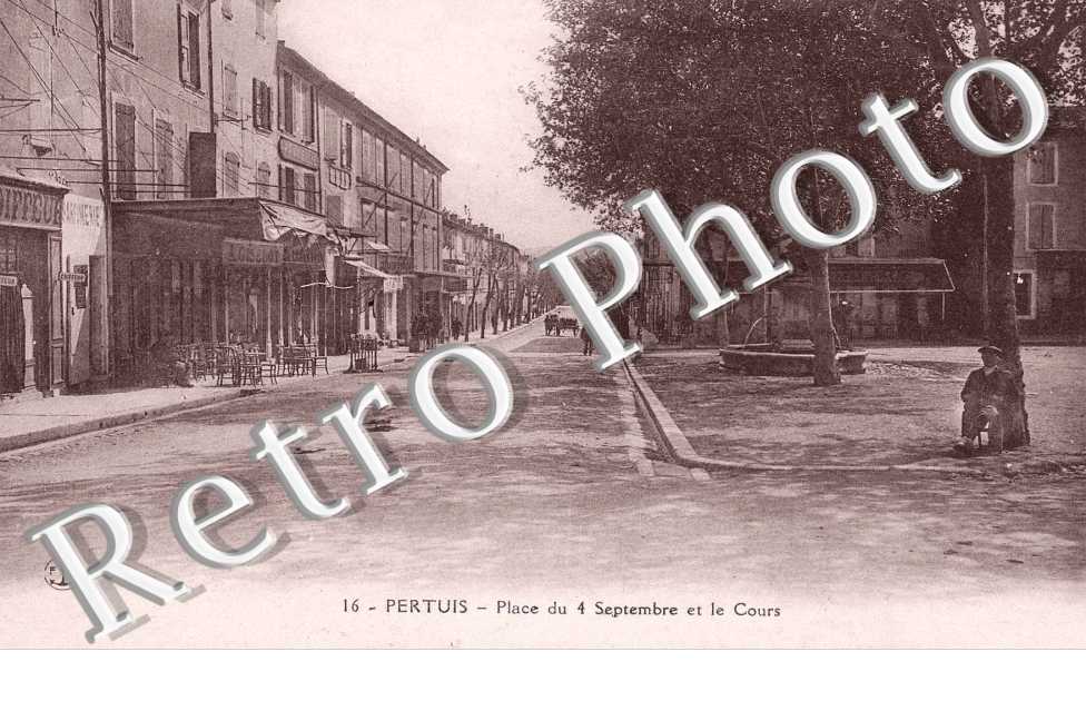 Place du 4 Septembre et le Cours