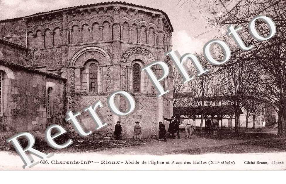 PLACE DES HALLES