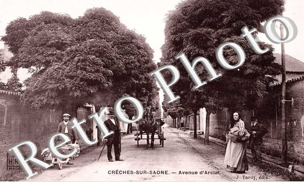 Avenue d'Arciat