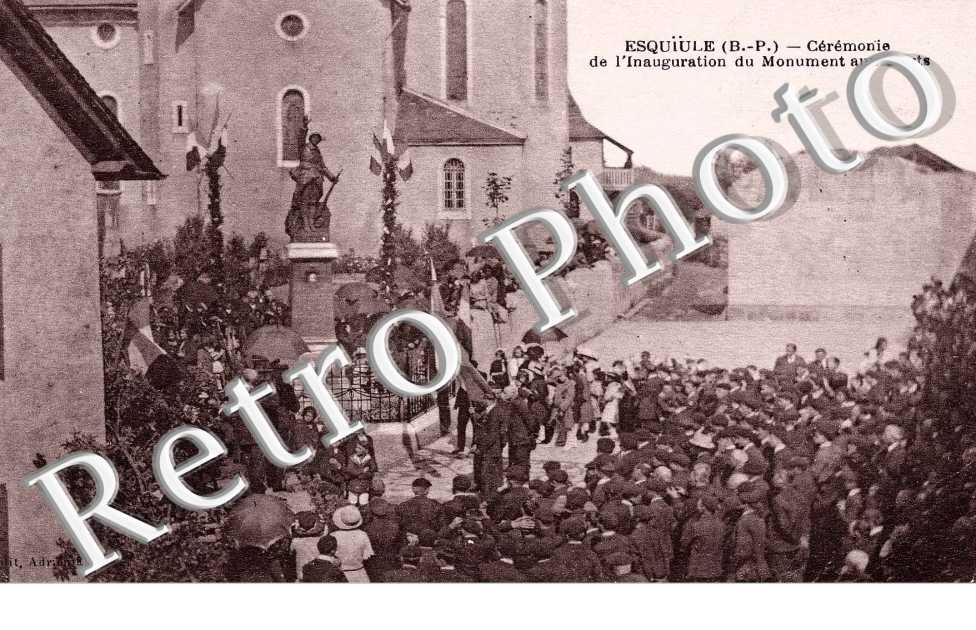 Ceremonie de l'inauguration du monument aux morts