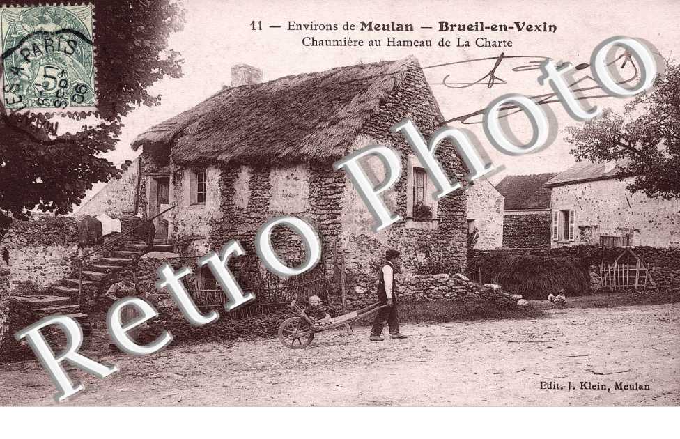 Chaumiere au Hameau de La Charte