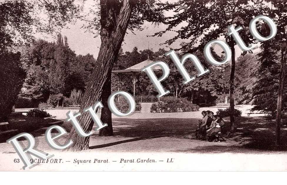 LE SQUARE PARAT