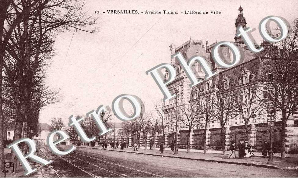 L'Hotel de Ville et l'avenue Thiers