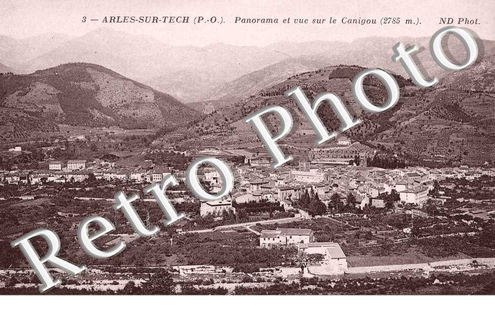 Panorama et vue sur le Canigou