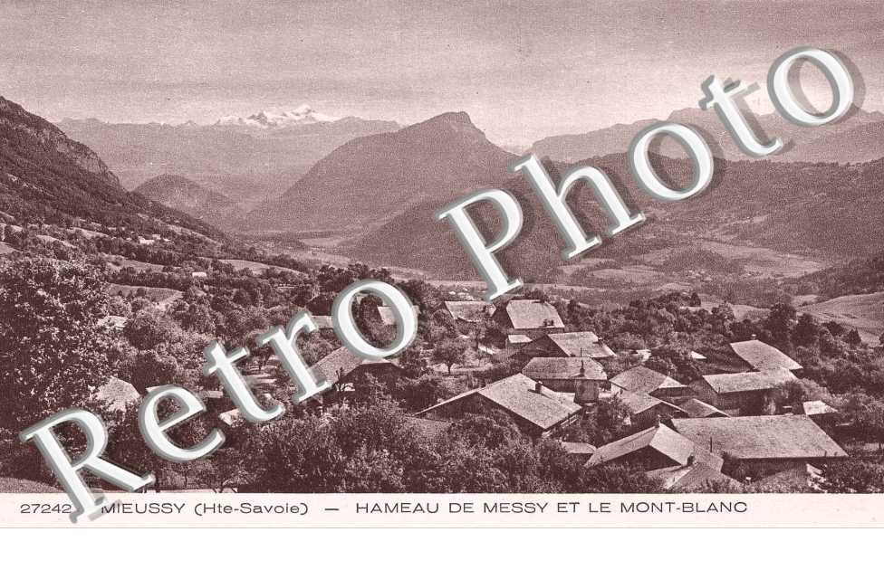Hameau de Messy Et le Mont-Blanc