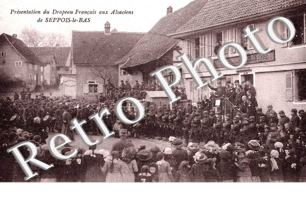 presentation du drapeau aux alsaciens