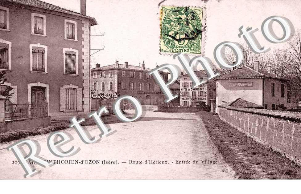 Route d'Herieux - entree du village