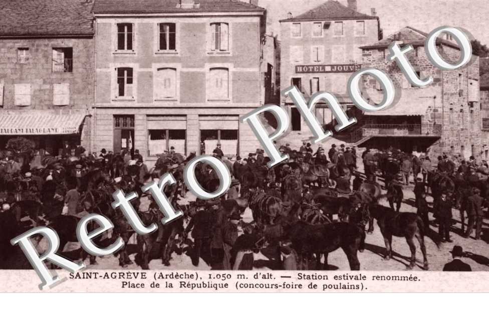 PLACE DE LA REPUBLIQUE