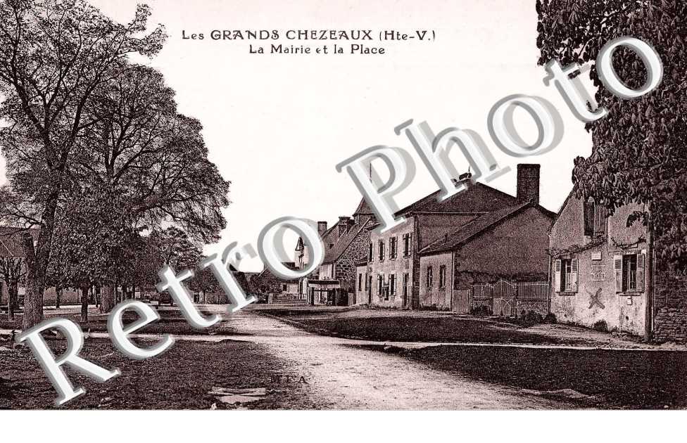 La Mairie et La Place