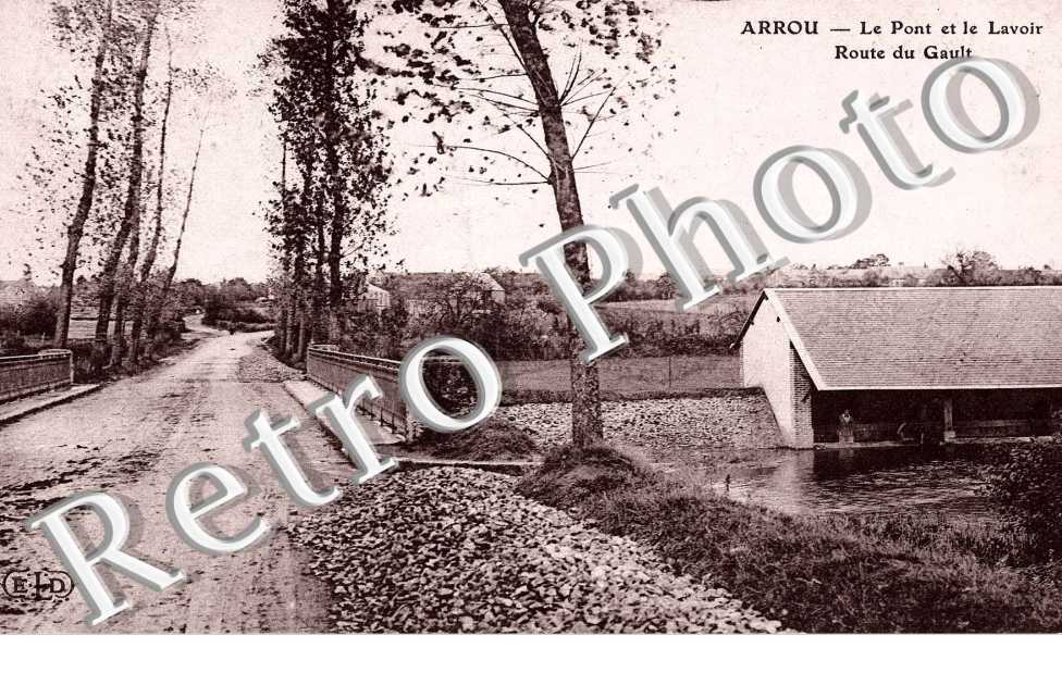 le pont et le lavoir route du gault