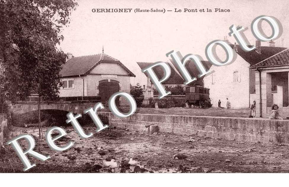 Le pont et la place