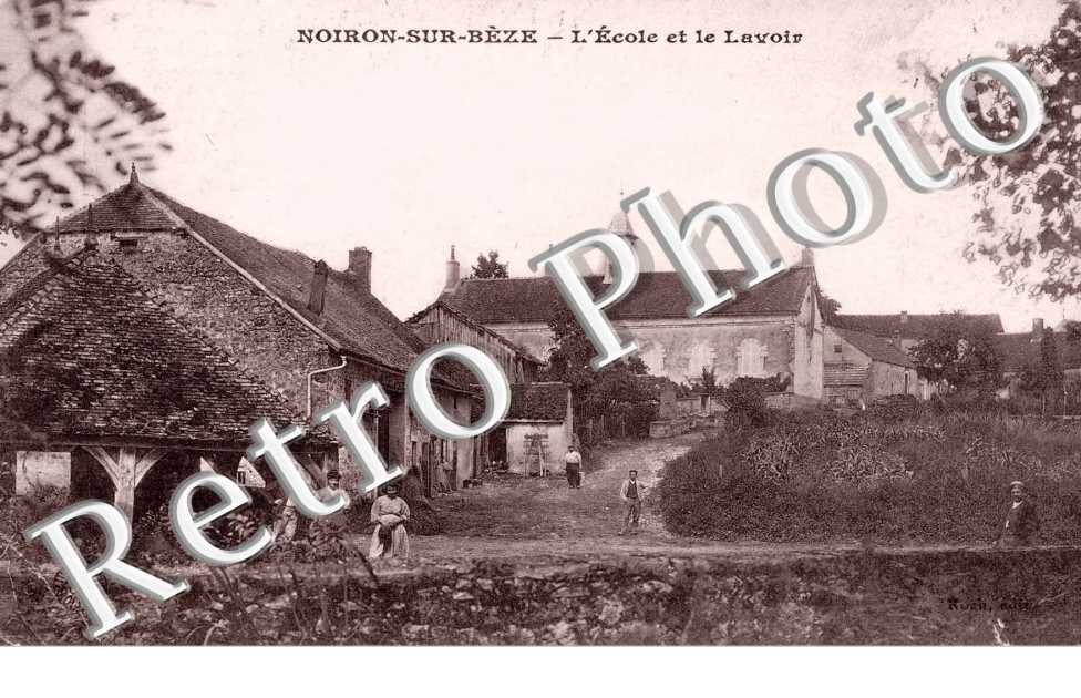 l'ecole et le lavoir