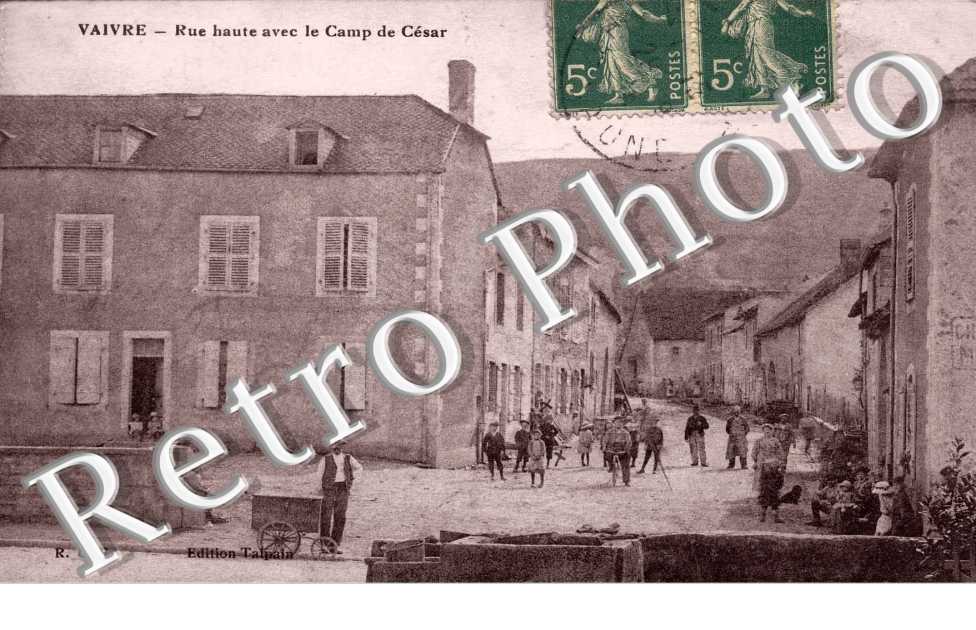 Rue Haute avec le Camp de César