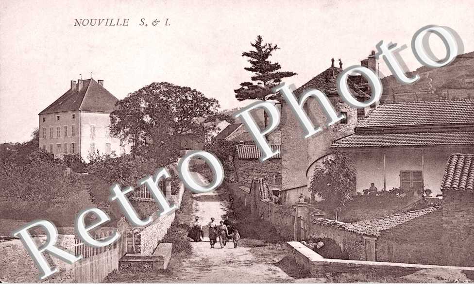 UNE RUE
