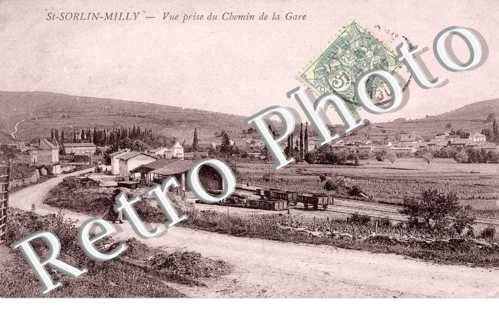 SAINT-SORLIN-MILLY  vue prise du chemin de la gare
