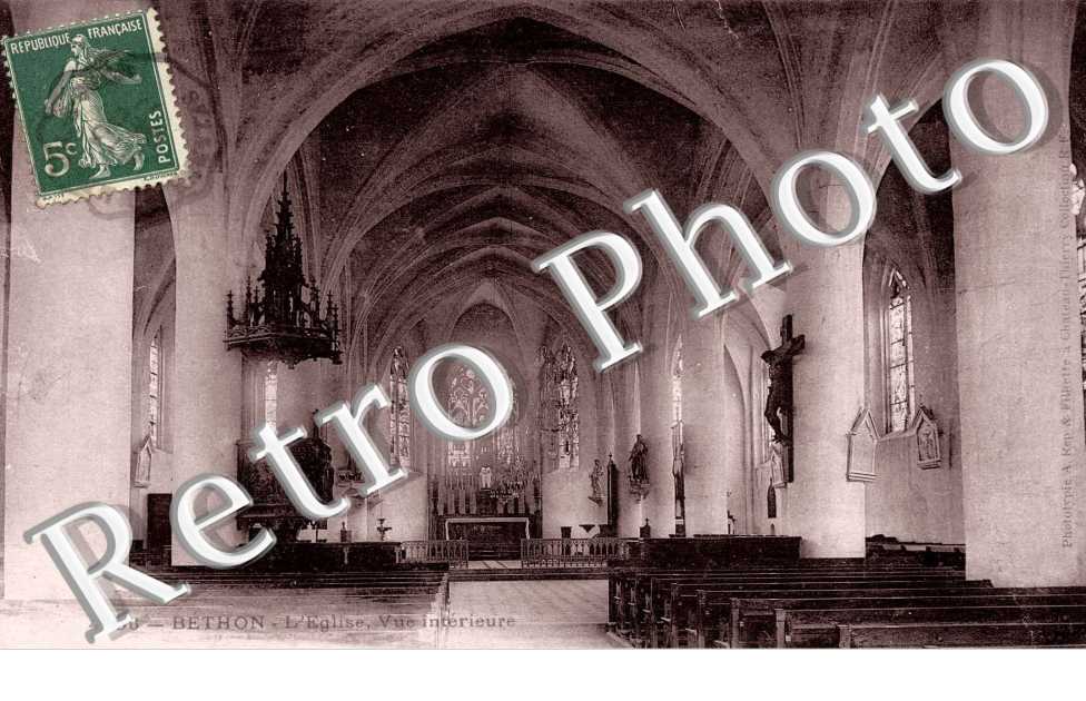 Intérieur de l'Eglise