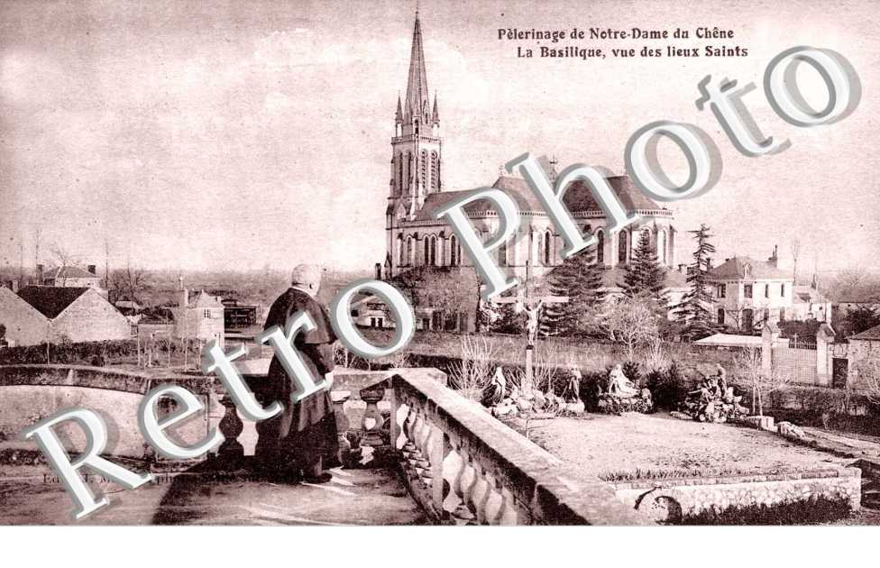 pelerinage de Notre-Dame du Chene, la basilique vue des lieux saints
