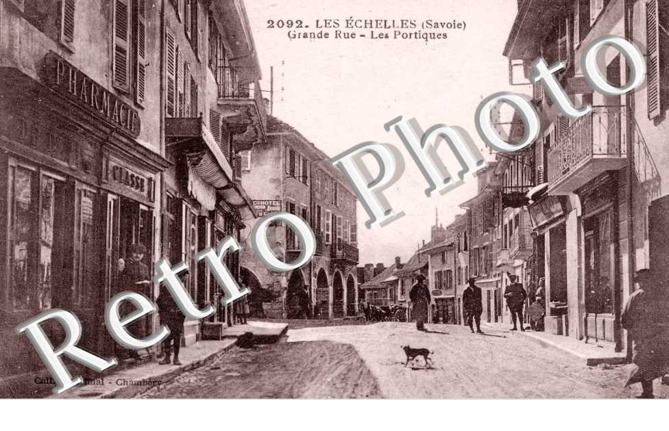 Grande rue - Les portiques