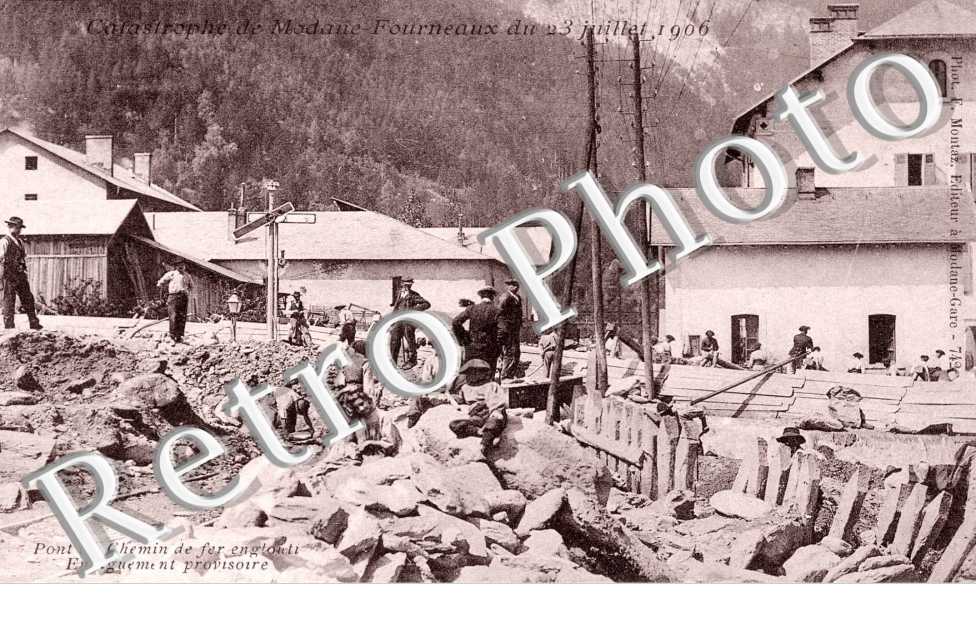 Pont du chemin de fer  apres la catastrophe du 23 juillet 1906