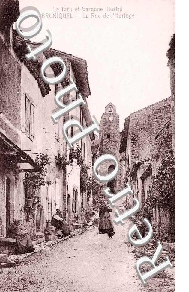 la rue de l' Horloge
