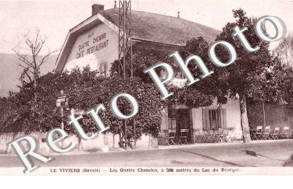 Les Quatre Chemins