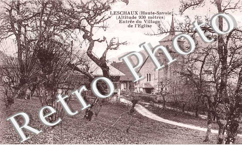 entrée du village de l'église