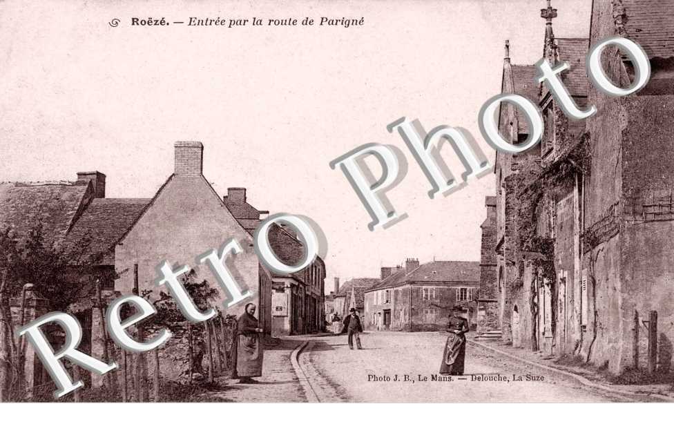 Entree par route de Parigne