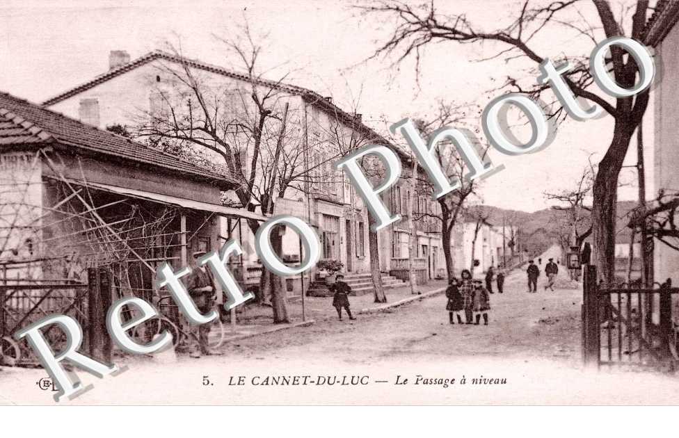 Le passage a niveau