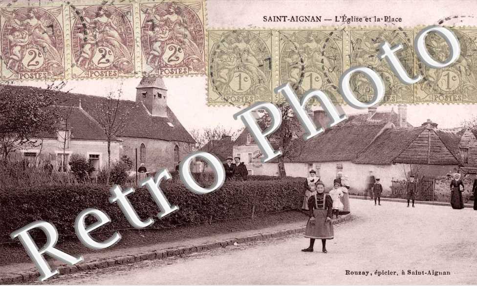 L'eglise et la place