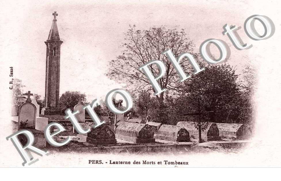 Lanterne des Morts et Tombeaux