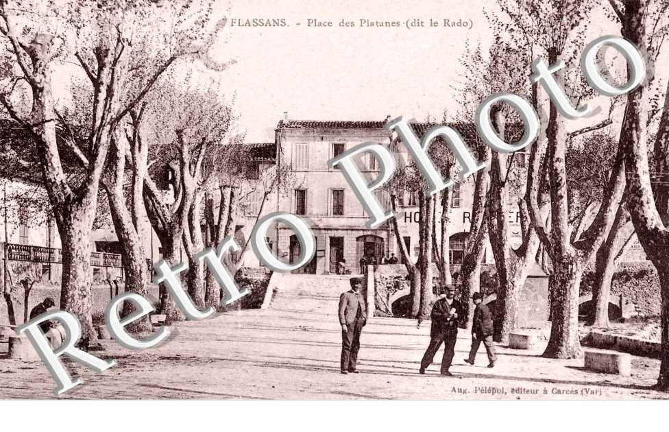 Place des platanes