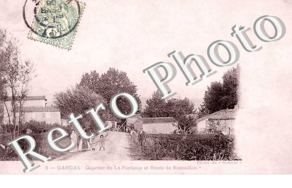 Quartier de la Fontaine et Route du Roussillon