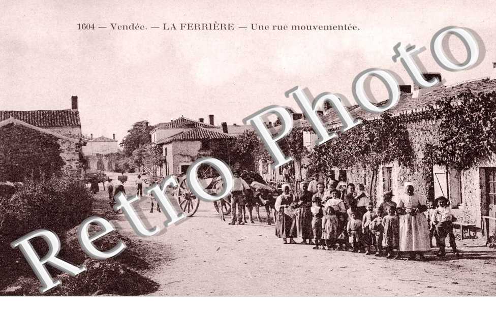 Une Rue Mouvemente