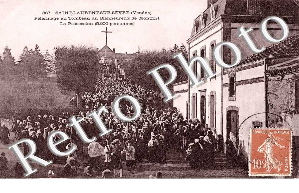 Pelerinage au tombeau du bienheureux de Montfort - procession
