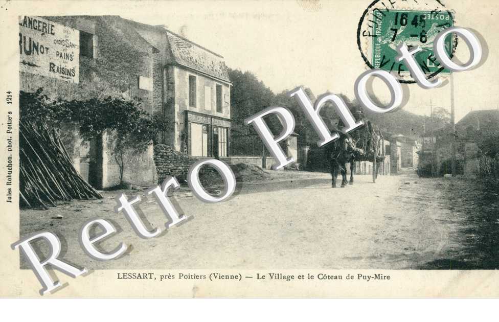 Lessart -  Le village et le coteau de Puy-Mire