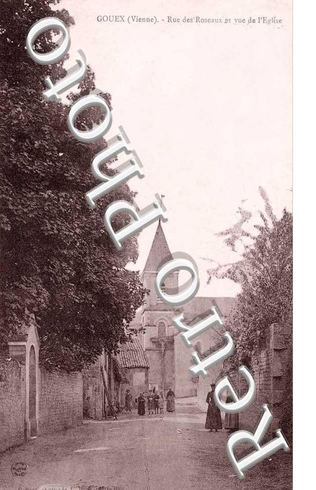 Rue des Roseaux et Eglise
