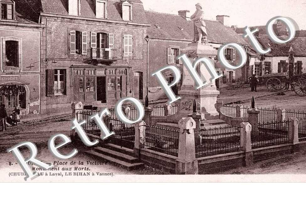 Place de la victoire et monument aux morts