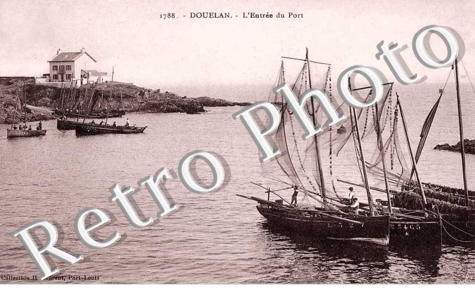 DOUELAN l'entree du port. (Doelan)