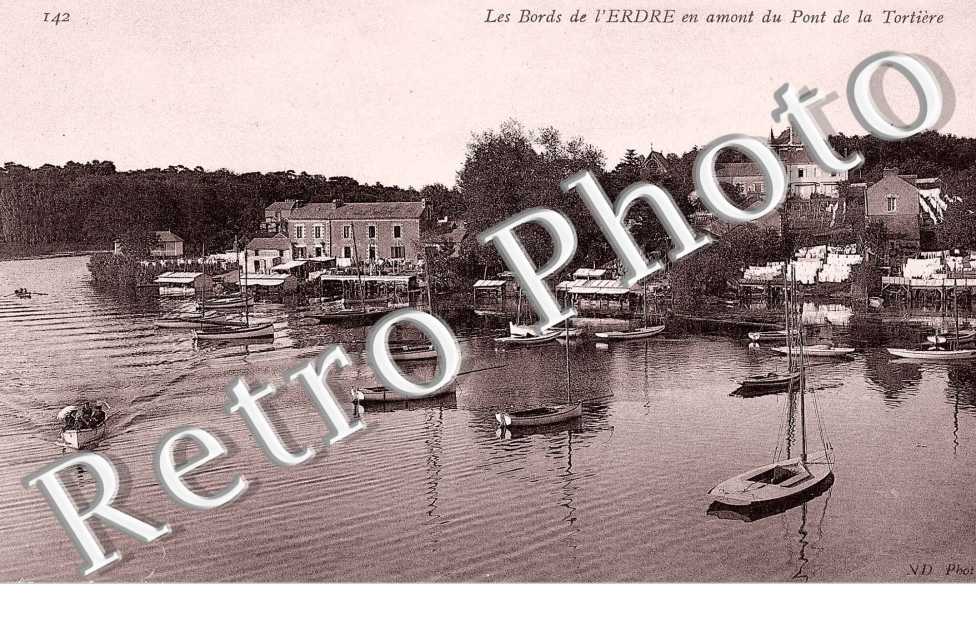 Les bords de l'Erdre en amont du Pont de la Tortiere