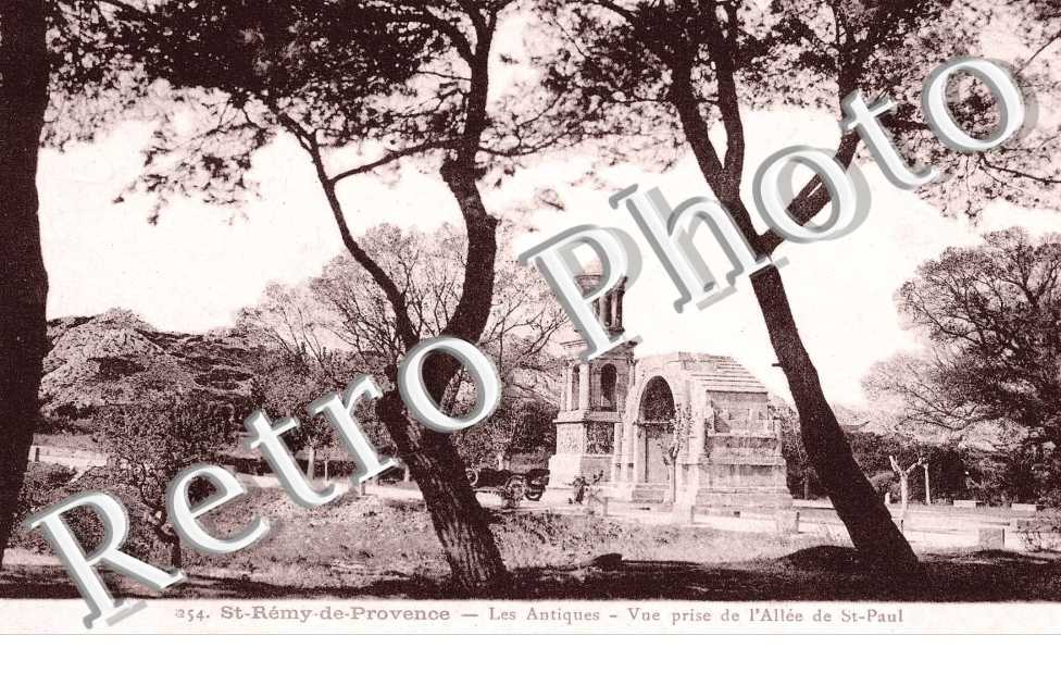 Les Antiques