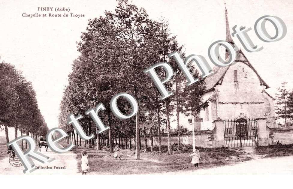 Chapelle et Route de Troyes