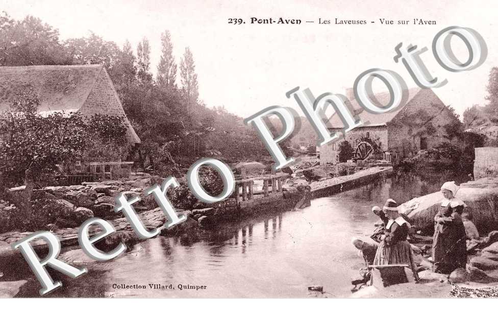 LES LAVEUSES - VUE SUR L'AVEN