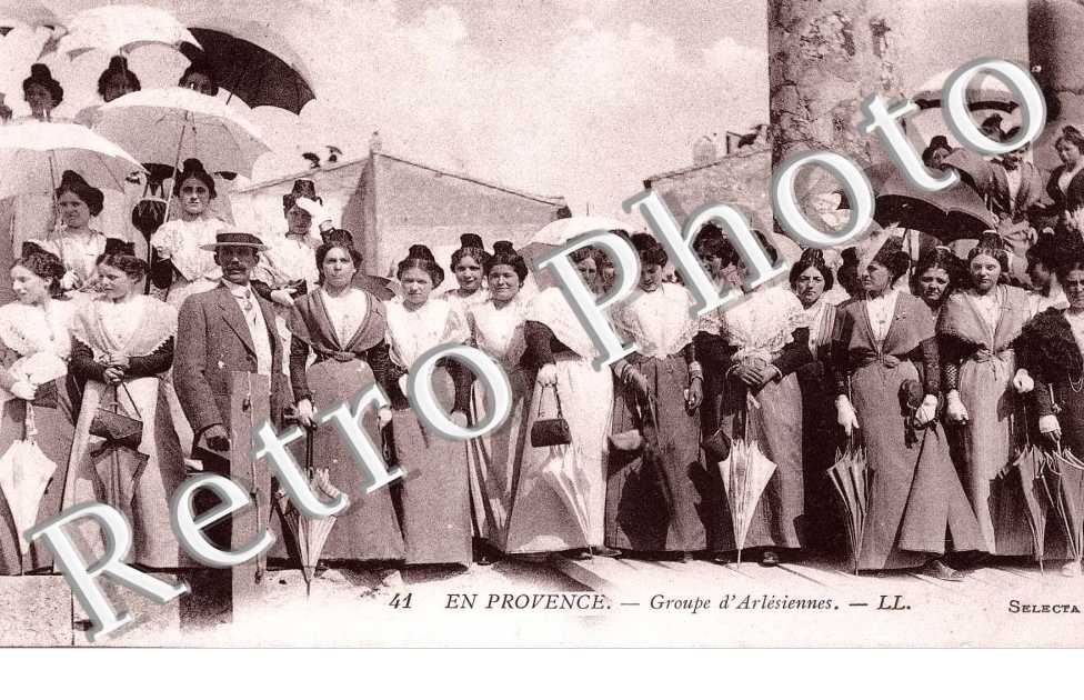 Groupe d'Arlesiennes