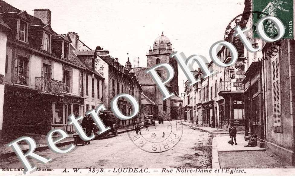 rue Notre-Dame et l'eglise