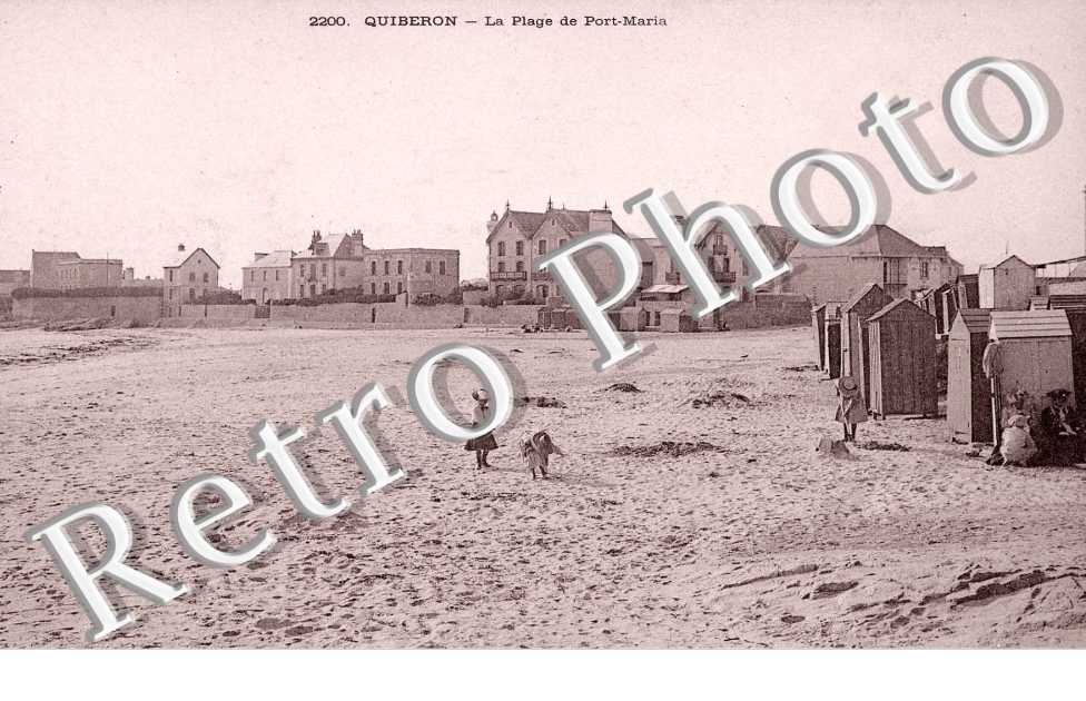 La Plage et le Port Maria