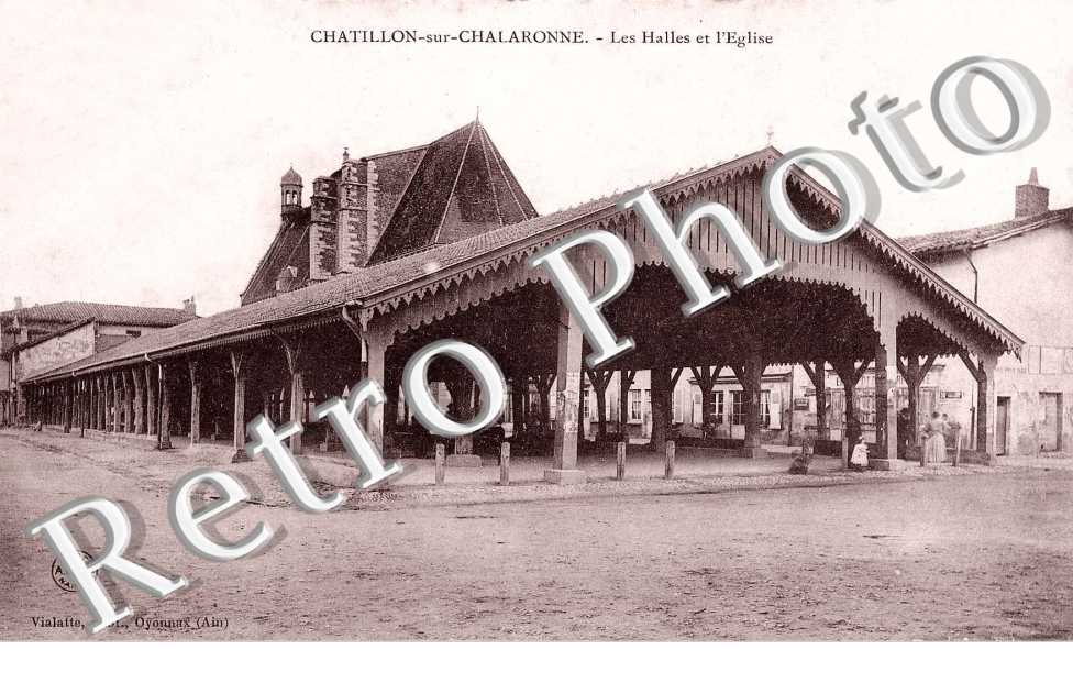 Les halles et l'eglise