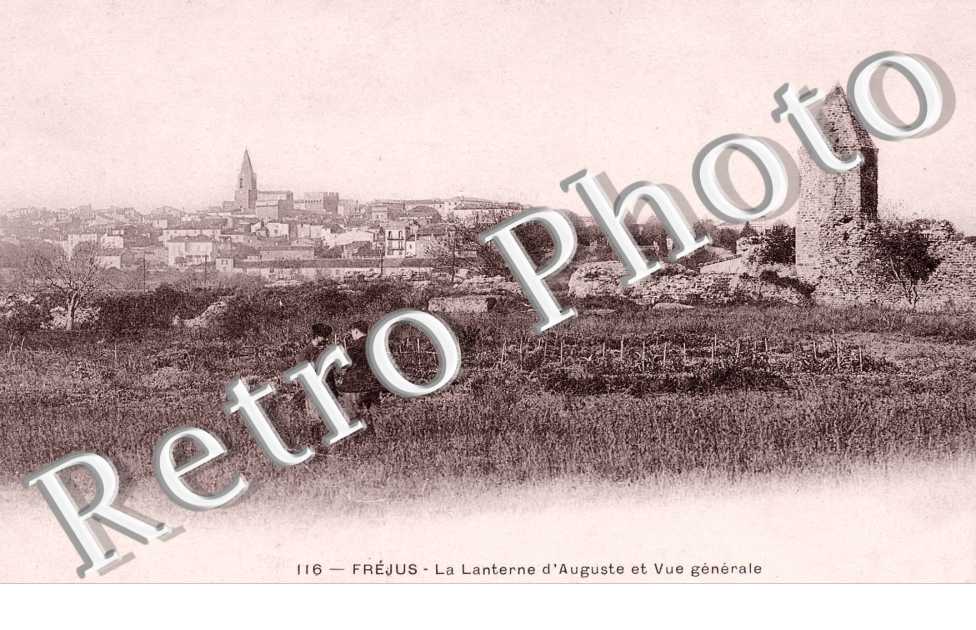 La Lanterne d'Auguste et Vue Générale