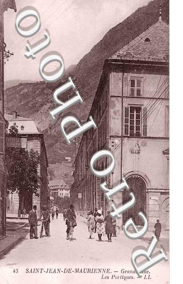 Grande rue - Les portiques